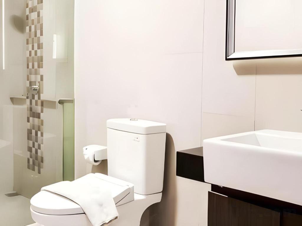 Travello Hotel Бандунг Экстерьер фото