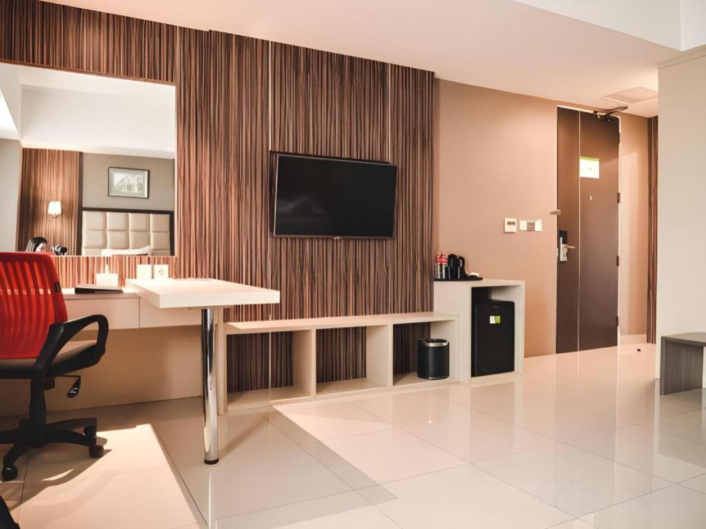 Travello Hotel Бандунг Экстерьер фото