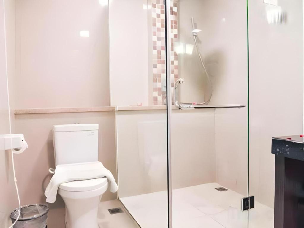 Travello Hotel Бандунг Экстерьер фото